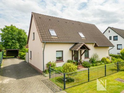 *RESERVIERT* Gemütliches Einfamilienhaus mit Carport in Radbruch