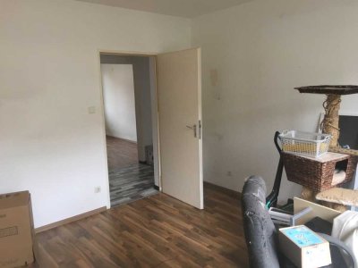 Geräumige 4-Zimmer-Wohnung mit Balkon und EBK in Erlangen