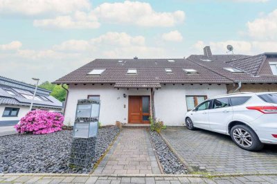 Helle 3-Zimmer-Wohnung mit großer Dachterrasse und Garten in bester Wohnlage von Frechen-Grefrath!