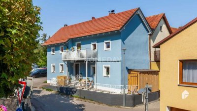 Attraktives Haus mit Burgblick, 4 Zimmern, EBK und Balkon unweit des Denkmals Walhalla in Donaustauf