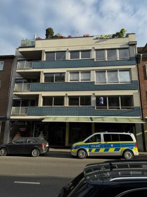 renovierte 3 Zimmer-Wohnung in zentraler Lage von Düren