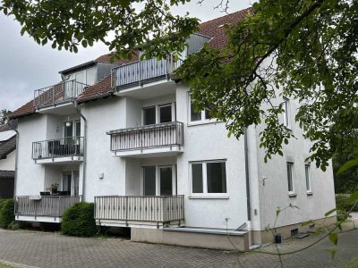 Helle Drei-Zimmer Wohnung in Ortsrandlage von  Wackernheim