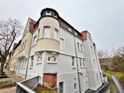 3-Raum-Wohnung, nahe dem Zentrum, mit Küchenzeile