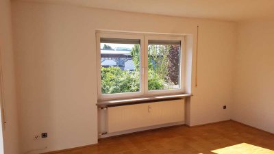 Attraktive und gepflegte 3-Raum-EG-Wohnung mit Terrasse in Donauwörth