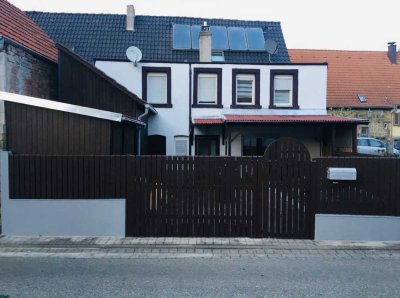 Kleines Haus 55m² in Knittlingen mit kleinem Garten sucht Nachmieter ab 3.3.25