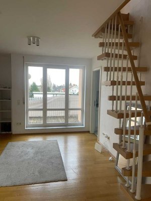 Schöne 2- Zimmer Maisonettwohnung mit Balkon