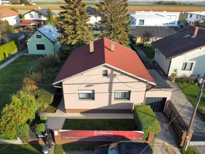 Familientraum mit Pool in absolute Ruhelage I separates Gästehaus I Garage I großer Garten I Grünblick I perfekt für Familien!