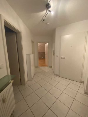 Charmante 2 Zimmer Dachgeschoß Wohnung mit Balkon