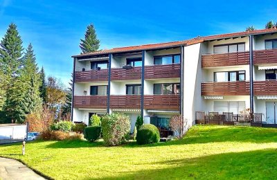 *PROVISIONSFREI* Sehr schöne, renovierte 1-Zi.-ETW mit Balkon & Stellplatz