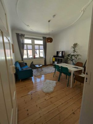 Geräumige, helle 2-Zimmer-Wohnung im 2. OG