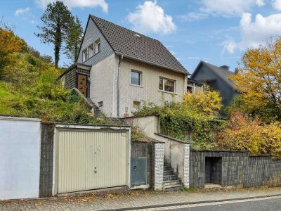 Gemütliches Einfamilienhaus mit viel Potenzial umgeben von Weinbergen in Lohrsdorf