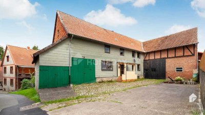 Großes Bauernhaus mit 7 Zimmern, Scheune und Garten – Lassen Sie Ihr Traumhaus entstehen!