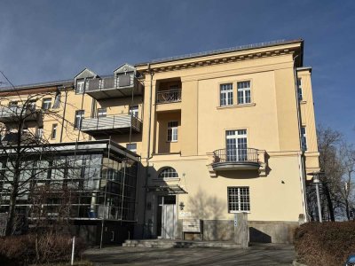 Mit Blick auf den Löbauer Berg!
Helle 2 Zimmer Wohnung mit Balkon