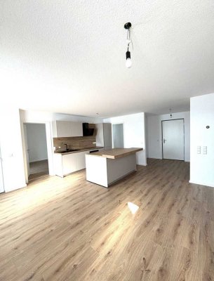 Traumhafte Penthouse-Wohnung in Schwenningen – Erstbezug - ab sofort