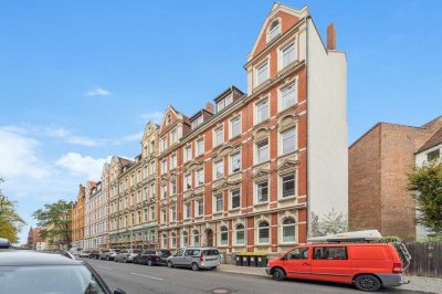 Stilvolle Altbauwohnung mit Charme und großzügiger Wohnfläche in Toplage am Lindener Marktplatz