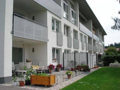 Moderne Traumwohnung in Top-Lage mit Garten und Tiefgarage - in Vöcklamarkt, Oberösterreich!