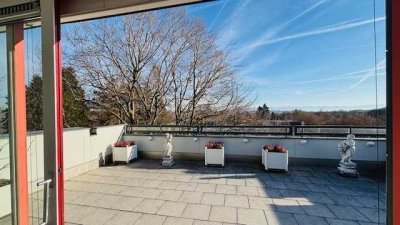 Exklusive Penthouse-Wohnung mit Dachterrasse in bester Lage