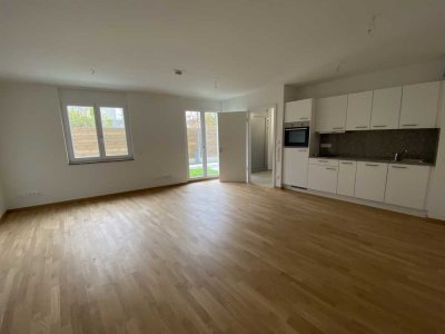 Erstbezug: 1 Zimmer-Terrassenwohnung mit Einbauküche