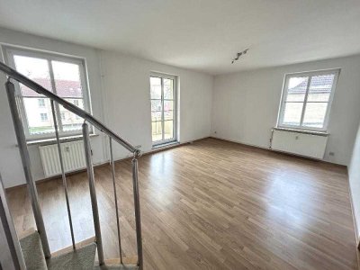 Besondere Maisonette 3 Zimmer Wohnung mit 2 Bädern und Balkon!