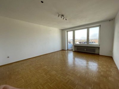 Sehr schöne 1-Raum-Wohnung mit Balkon und Einbauküche in Landshut