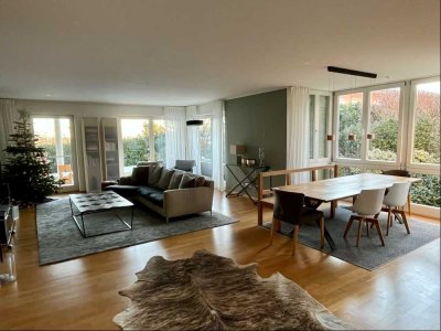 Exklusive Maisonette-Wohnung mit Alpenblick, Privatgarten und erstklassiger Lage!