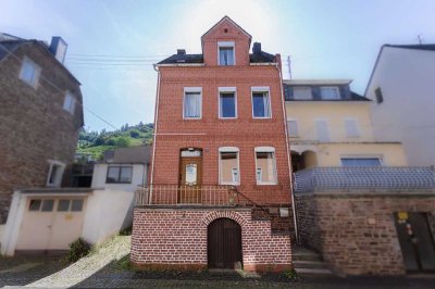 Einfamilienhaus in hochwasserfreier Lage in Neef mit großer Terrasse und Garten