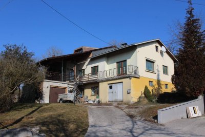 Ein/Mehrfamilienhaus nahe dem Zentrum