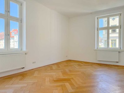 *** Gelegenheit *** sanierte Altbauwohnung mit Denkmalschutz in der Nähe vom Rosenheimer Platz ***