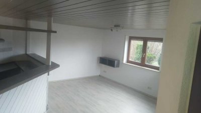 Stilvolle 2-Zimmer-EG-Wohnung mit EBK in Oberboihingen