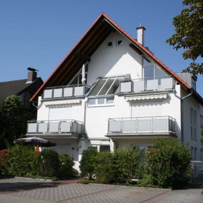 Schöne, helle 3 Zimmer-DG-Maisonette-Wohnung