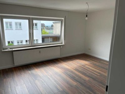 Geschmackvolle, sanierte 3-Raum-Wohnung mit Balkon in Swisttal