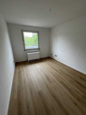 Sehr schöne 59,5m² 3 Zimmer Wohnung im 1. OG mit Garage/Stellplatz