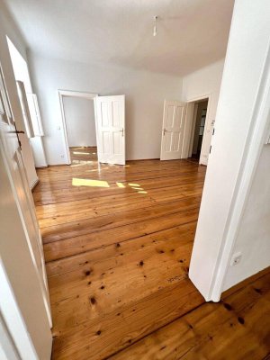 74m² top gepflegte Altbauwohnung: 3 Zimmer, Lift, modernes Badezimmer, Bestlage für 649.000 €