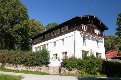 Geräumiges Haus mit Arberblick -  bis zu 5 Wohnungen