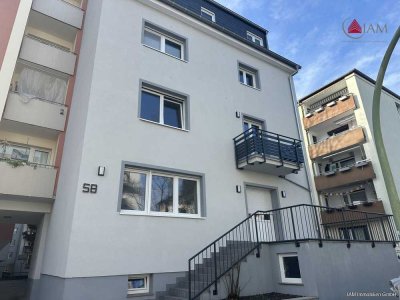 Moderne und lichtdurchflutete Wohnung in Bestlage. Einbauküche und 3 Balkone