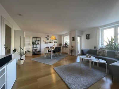 Schwabing-West - Attraktive, moderne 3-Zimmer-Wohnung mit EBK und Balkon - ideal aufgeteilt