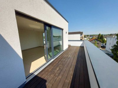 Luxuriöse 3-Zimmer-Penthouse-Wohnung über den Dächern von Schlebusch! Inkl. 2 Stellplätze.