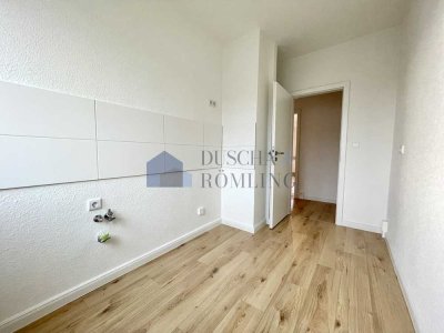 Erstbezug nach Modernisierung - helle 1-Raum-Wohnung im 2. OG mit Balkon!