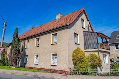 Vielfältiges Mehrgenerationenhaus mit Scheune in Kaulsdorf