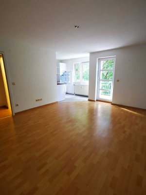 Schöne 1-Zimmer-Wohnung mit Balkon und Einbauküche in Brühl