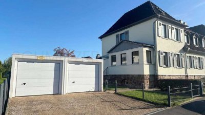 Gepflegtes Mehrfamilienhaus im beliebten Eichwald mit Garten und Doppelgarage