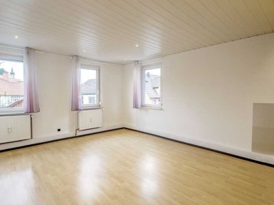 Schöne, helle 3 Zimmer Wohnung in zentraler Lage von Heimsheim