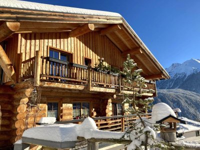 Natur, Stille, Berge - Kanadisches Vollblockhaus mit touristischer Nutzung