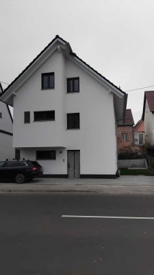 Erstbezug: schöne 2-Zimmer-DG-Wohnung mit Balkon in Krumbach (Schwaben)