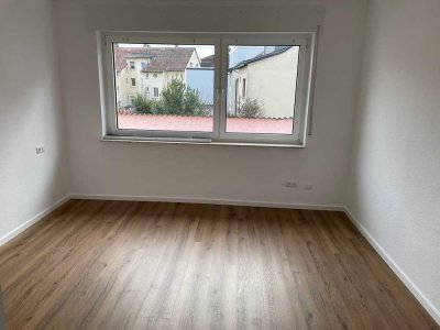 Helle 3-Zimmer-Wohnung, 75 qm, mit Balkon, Offenbach Bürgel, Mainlage