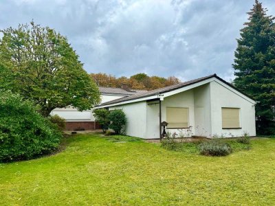 Universitätsstadt Gießen- Exklusive Villa in begehrter Lage mit Traumgrundstück und Einliegerwohnung