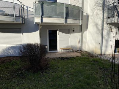 3-Zimmer-Wohnung mit Terrasse und 2x Parkplatz  in Neckarsulm