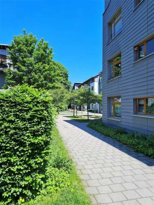 ***Hübsche 2-RW mit Balkon und herrlichem Ausblick***