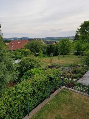 Hell, ruhig, großzügig - 4 Zimmerwohnung mit Fernblick auf das Siebengebirge