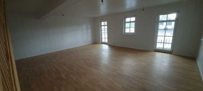 4 Zimmer Neubau über 2 Etagen im Zentrum von Ranstadt mit Balkon und in ökologischer Holzbauweise